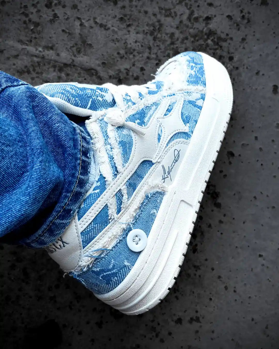"AIRLINE" Shoes