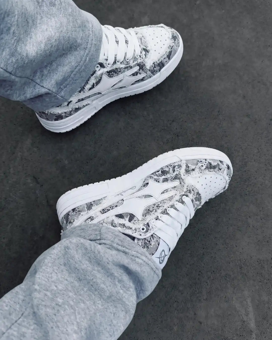 "AIRLINE" Dust Grey Sneakers