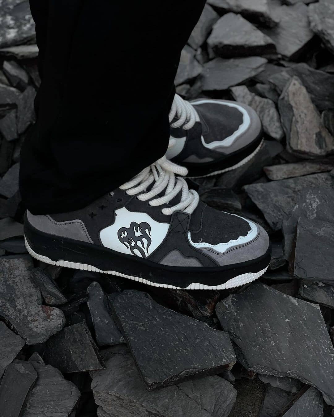 "BEVERLY" Shoes