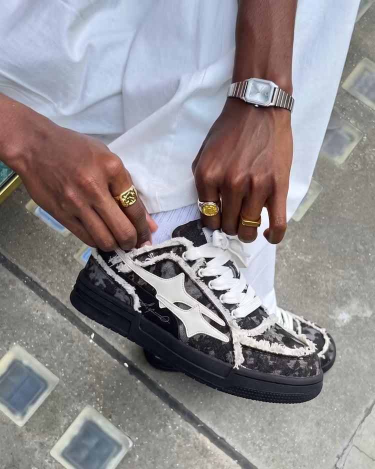 "AIRLINE" Carbon Black Sneakers