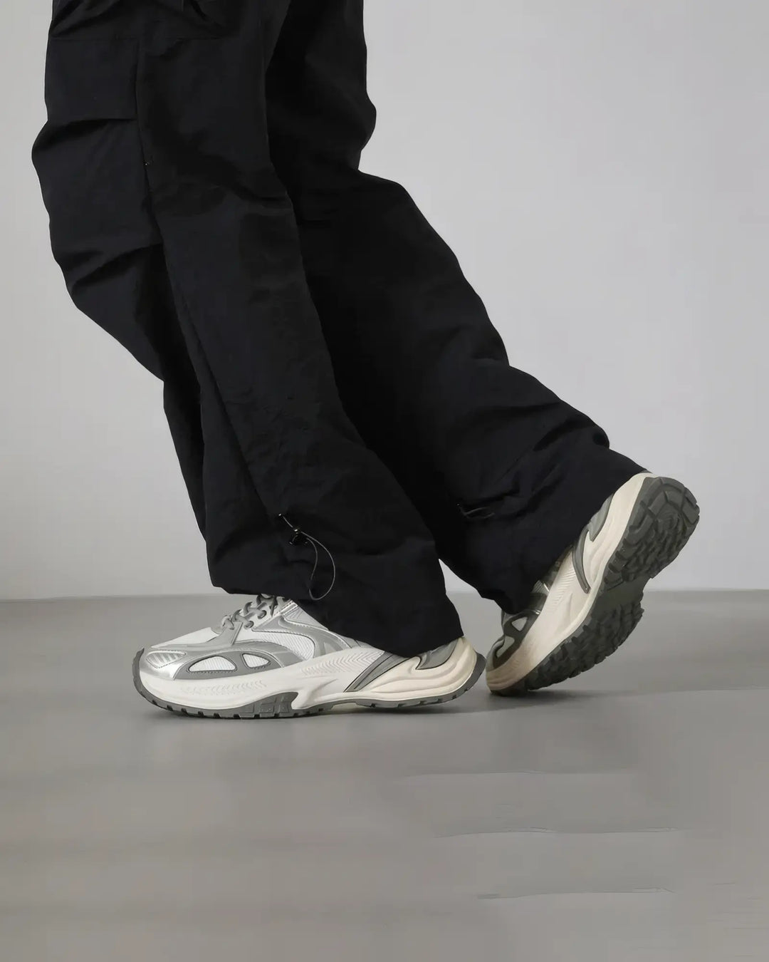 "NOVA" Sneakers